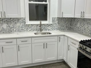 16 S 1st St, Elizabethport, NJ 07206