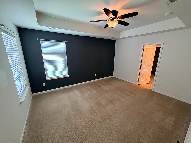 1355 Hermitage Ln — Photo 14