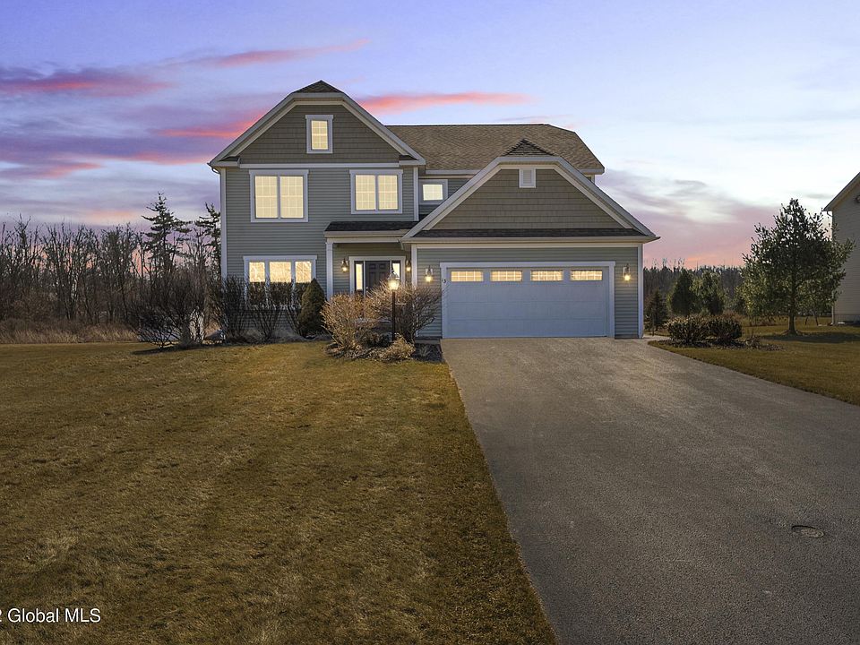 1st image of 13 Tisdale Ln