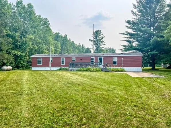5495 W Clarence Rd, Harrison, MI 48625