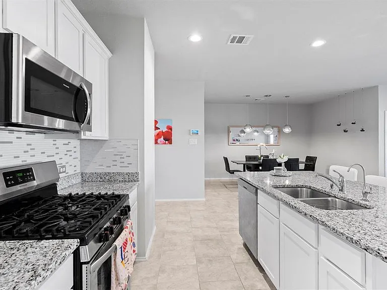 4115 Magliana Ln — Photo 17