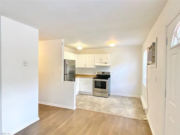 3rd image of 1412 Andes Ct #B