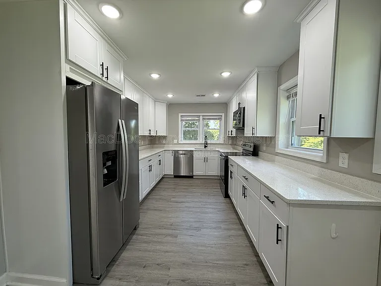 12317 Metlock Rd #A — Photo 13