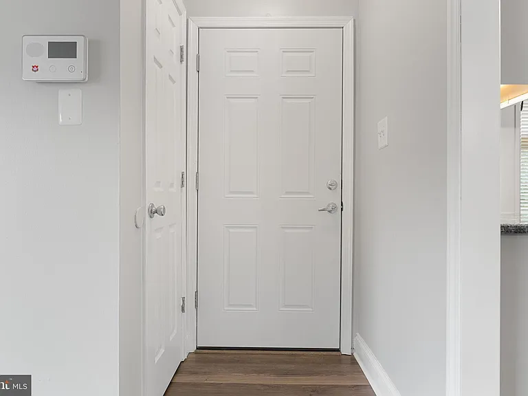 380 Delancey Pl #A — Photo 2