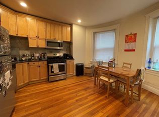 191 Winthrop Rd APT 1A, Brookline, MA 02445