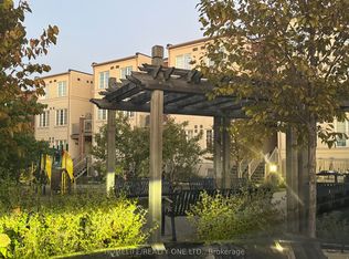 29 Island Rd #15, Toronto, ON M1C0E4