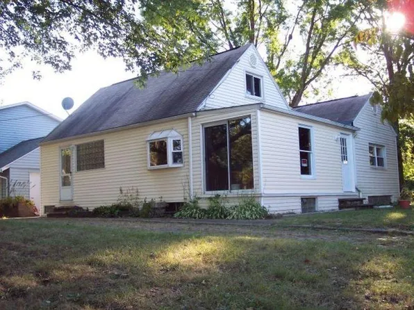 2164 Penguin Ave #1, Akron, OH 44319