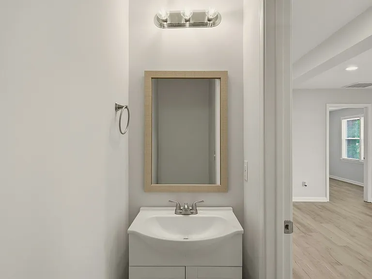 2609 Linda Ave — Photo 11