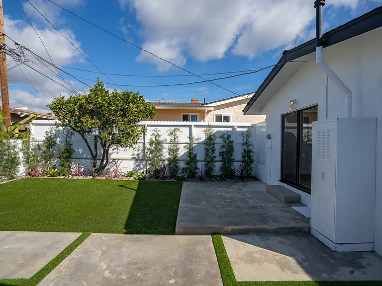 174 W Avenida Cornelio — Photo 21