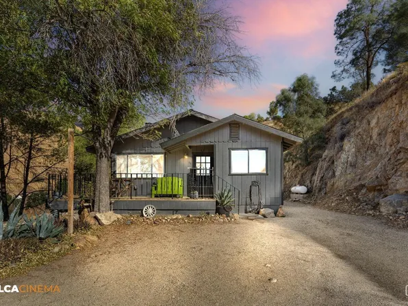 68 Windcroft Rd, Wofford Heights, CA 93285