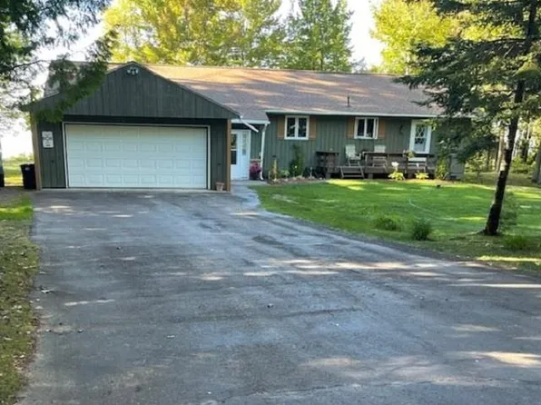 19090 Lakeshore Dr, Ontonagon, MI 49953