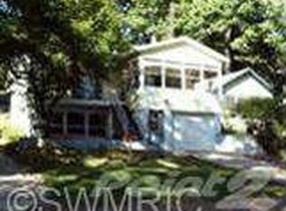 6230 N Griffin Rd, Fountain, MI 49410