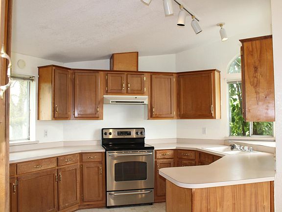 2nd image of 12245 Hobday Rd
