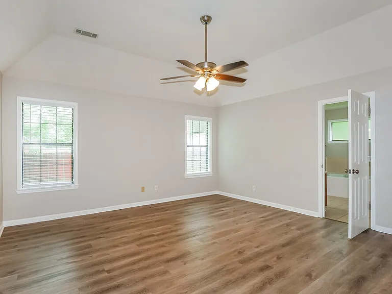 3926 Pecan Trace Cv — Photo 8