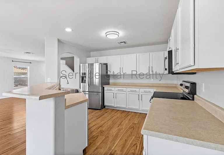 22368 W La Vista Cir — Photo 10