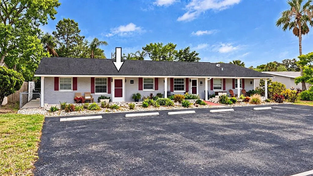 2 bed, 1.0 bath, 750 sqft, $1,495 — Photo 1