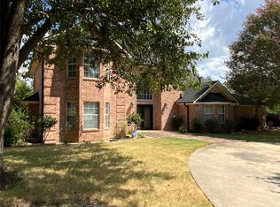 2020 Arbor Bend St, Bonham, TX 75418