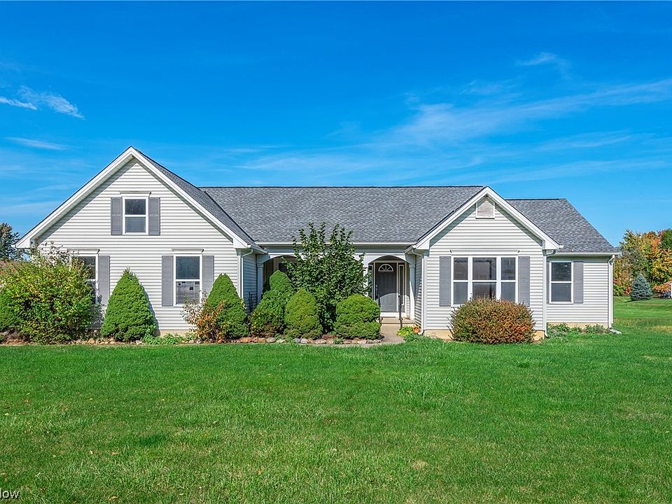 1st image of 38464 Avalon Dr