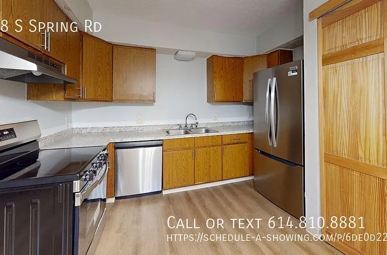 888 S Spring Rd — Photo 2