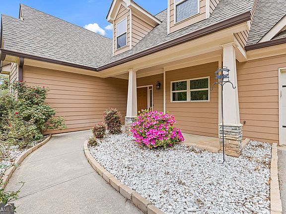 4th image of 180 Holders Siding Rd