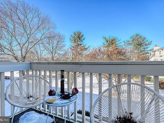 5th image of 7900 Bentley Village Dr #11B