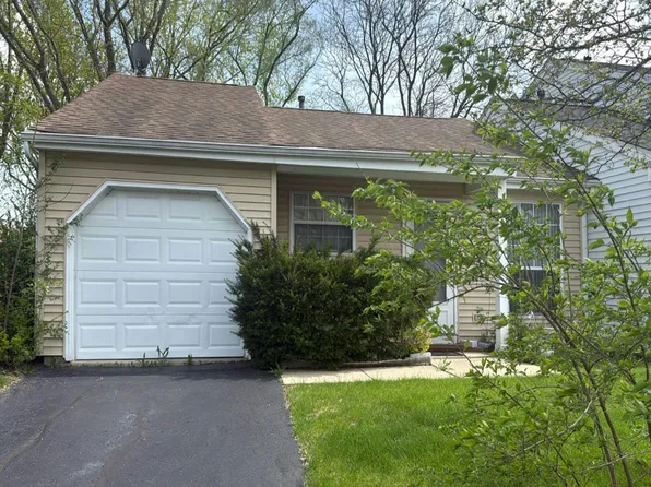 651 Nantucket Way, Island Lake, IL 60042