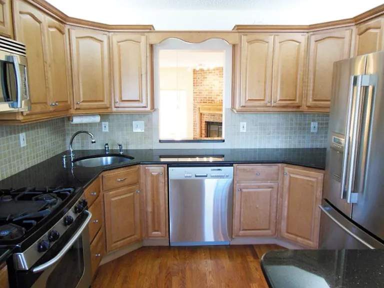 389 Penns Way — Photo 8