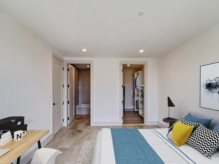 1110 De Kalb Ave #6B — Photo 5