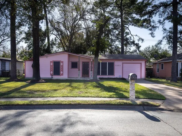 7252 Parker Rd, Houston, TX 77016