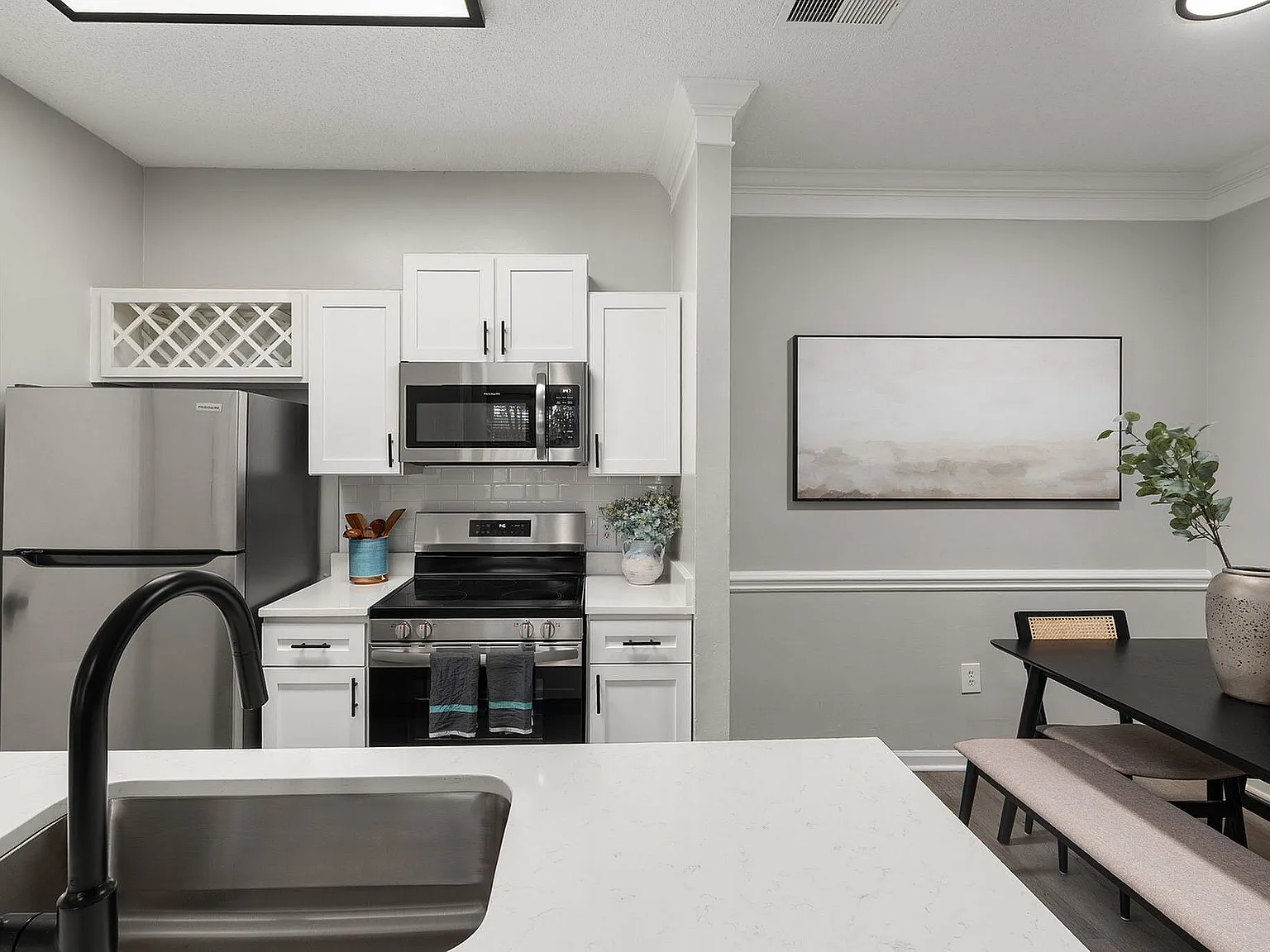 Avana Creekside — Photo 3