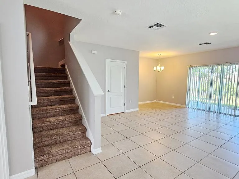 364 Arbor Lakes Dr — Photo 12
