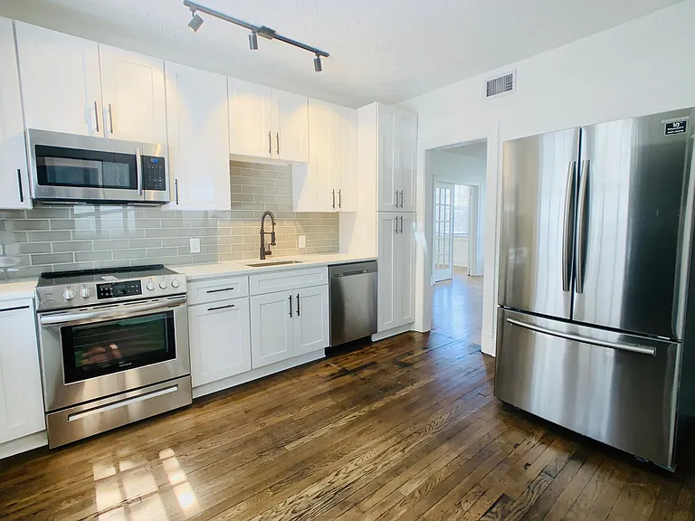 838 Lasalle St #2 — Photo 1