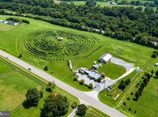 4135 S Lee Hwy, Natural Bridge, VA 24578