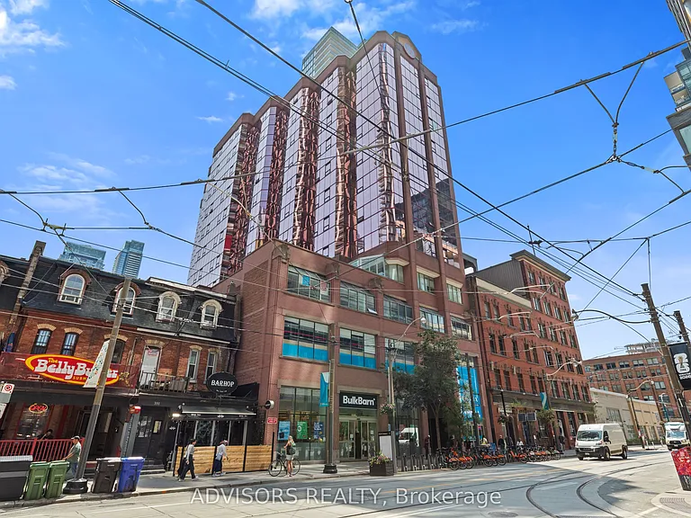 393 King St W #1207 — Photo 12