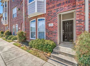 1198 Jones Butler Rd APT 204, College Station, TX 77840