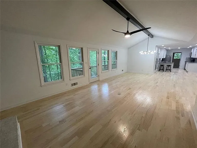 160 Boxelder Ln — Photo 8