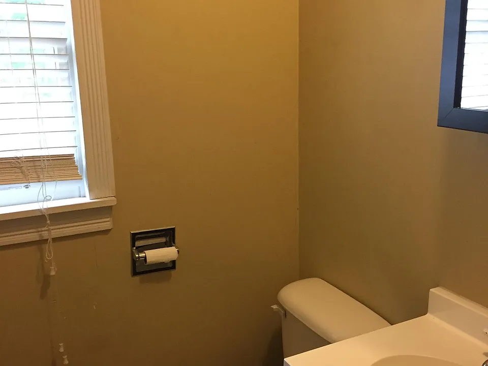 2 Cedar St