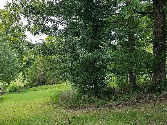 5th image of Fairway Dr #6