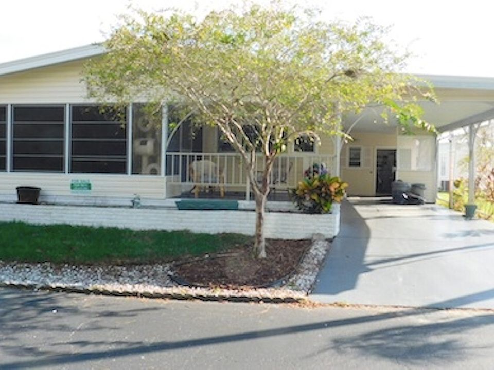 1st image of 414 Caviller Ct