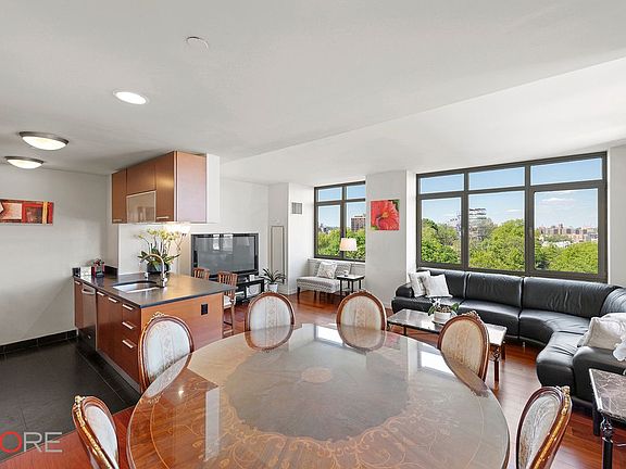 4th image of 1485 5th Ave APT 11C