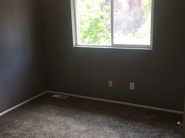2204 Wildflower Way — Photo 20