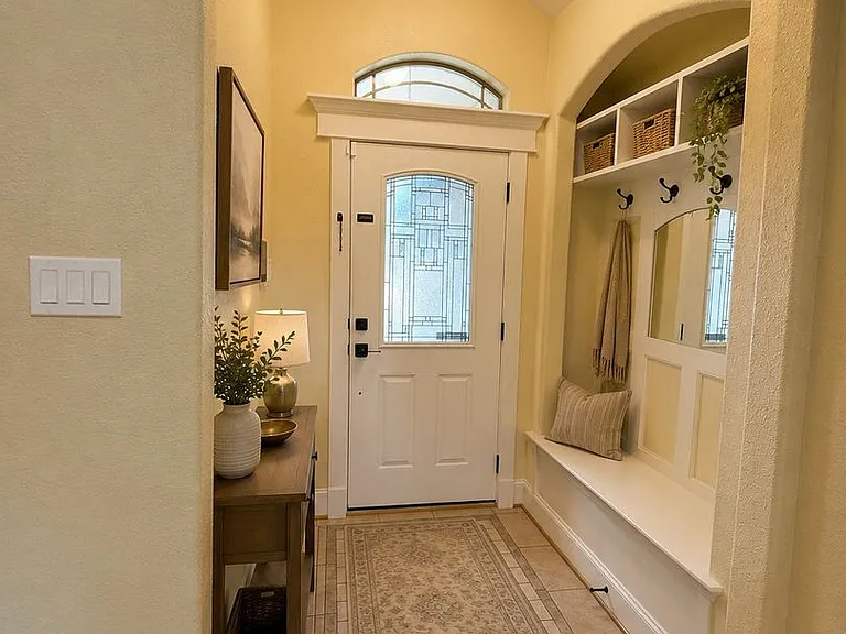 5504 Eldie Ct — Photo 2