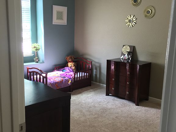 4th image of 1443 Paddington Way