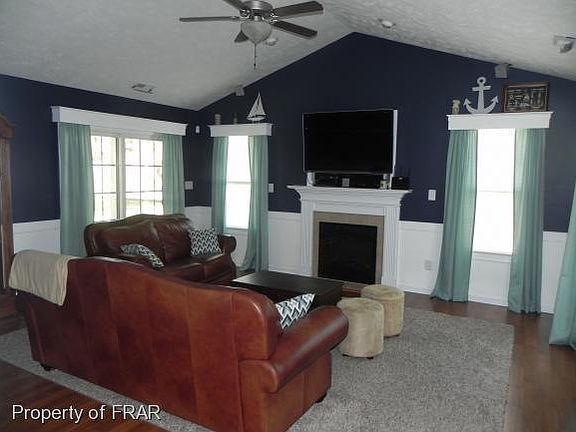 3rd image of 4623 Salem Prince Dr