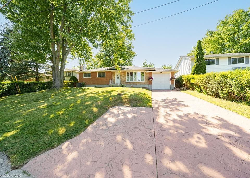 1st image of 7 Wallis Ave