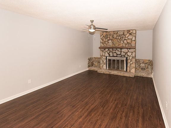 4th image of 146 Belvedere Dr