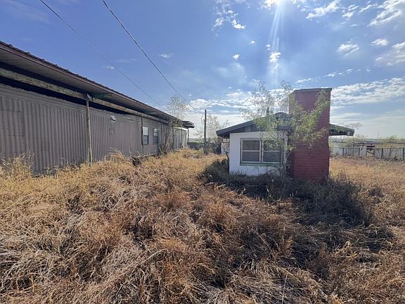 4th image of 1608 S Siesta Ln