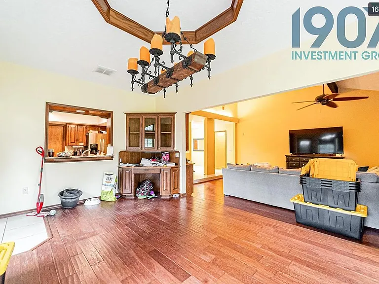 4405 Manchester Ct — Photo 16