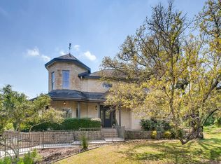 204 W Legend Oaks Dr, Georgetown, TX 78628