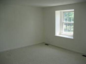 3rd image of 19551 Dartmouth Pl